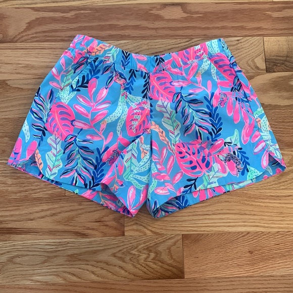 New Lilly Pulitzer Ocean View Shirts Porto Blue you've been spotted size Small - Picture 2 of 9